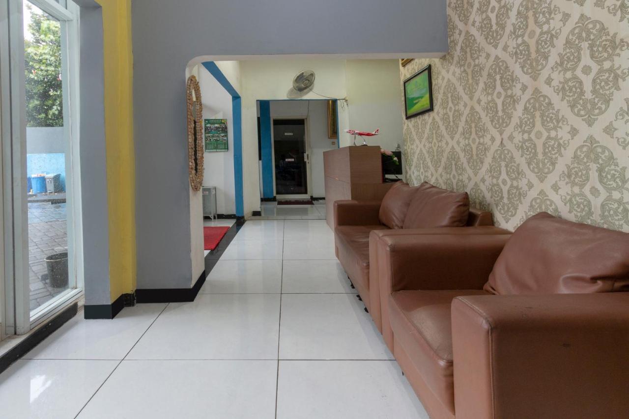 Spot On 2425 Salina Hotel Syariah 诗都阿佐 外观 照片